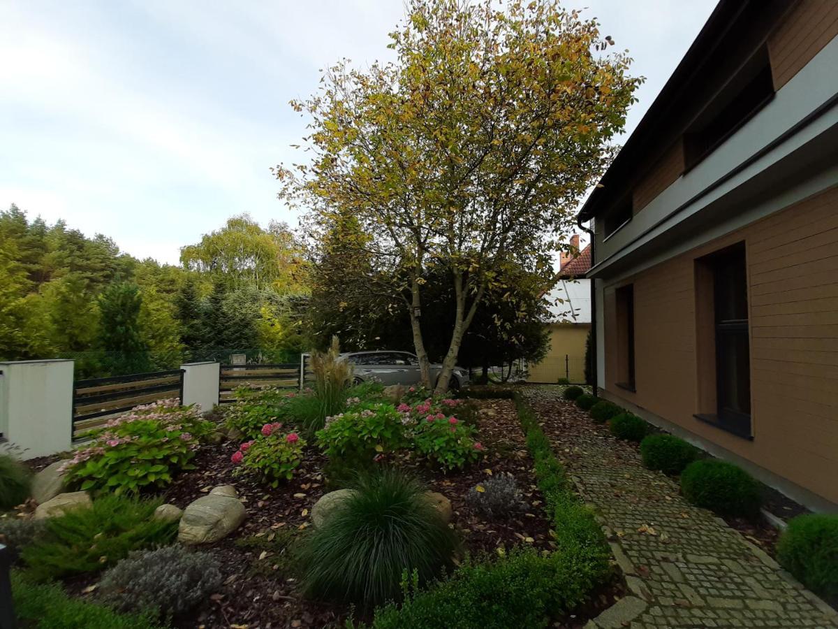 Wiselka Holiday House-1,2Km To The Beach; 5 Bedrooms, 3 Bahrooms; Fire Place. Private Sauna! Exterior photo