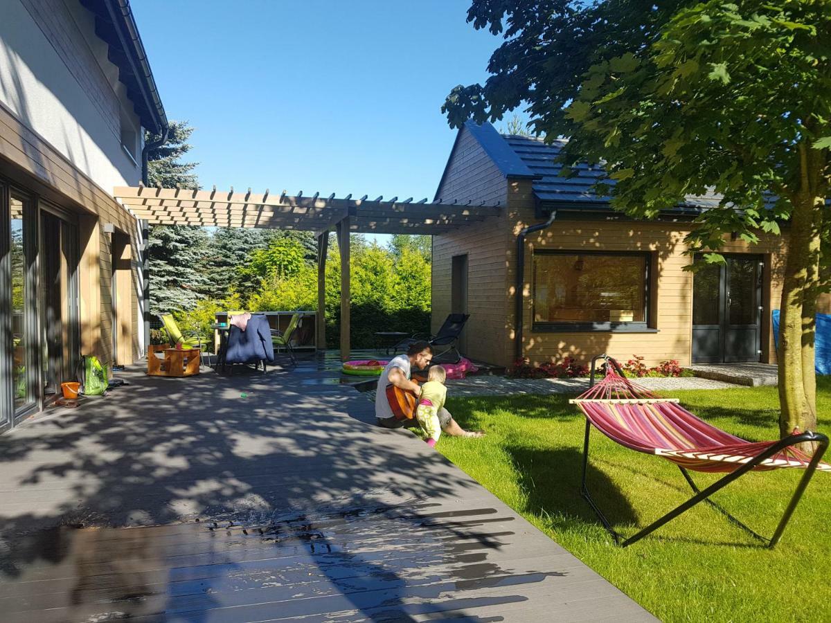 Wiselka Holiday House-1,2Km To The Beach; 5 Bedrooms, 3 Bahrooms; Fire Place. Private Sauna! Exterior photo